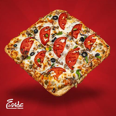 خمیر پیتزا 31*31 پنجره ای ، نخود فرنگی ، ذرت ، هویج ، قارچ ، گوجه فرنگی ، پنیر موزارلا ، فلفل دلمه ای و زیتون سیاه پیتزا سبزیجات پنجره ای بزرگ